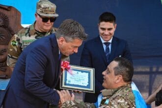 Acto Oficial Por El 2 De Abril: “malvinas Es Una Causa De Todos” Expresó Zdero