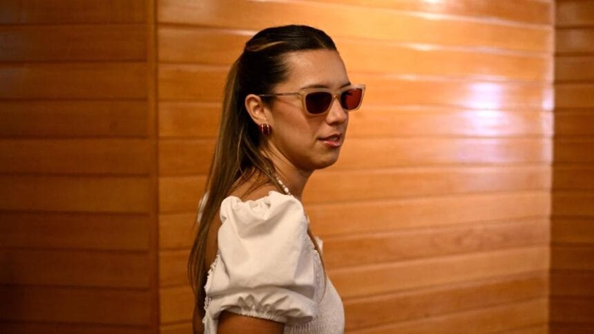 Nuevo conflicto para Agostina Páez: el ex novio la acusa de no devolverle el auto