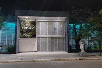 El Ipduv Se Ilumina De Azul Para Concientizar Sobre El Autismo