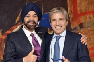 El Gobierno avanzó en un millonario desembolso del Banco Mundial para afrontar vencimientos