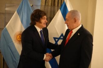 Milei no suspende su viaje a Israel y asistirá a los festejos por la independencia
