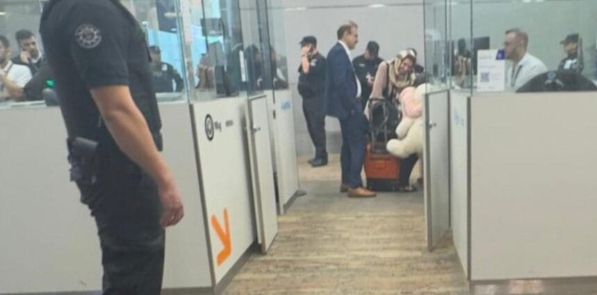 Se fue el diplomático iraní expulsado por el Gobierno: críticas a la decisión y mensaje antes de partir Se fue el diplomático iraní expulsado por el Gobierno: críticas a la decisión y mensaje antes de partir