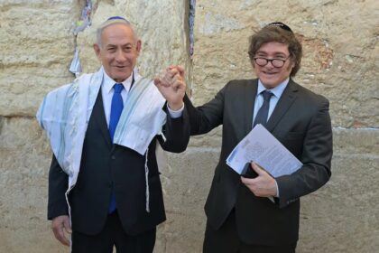 Milei viaja a Israel en un contexto de alta tensión en Medio Oriente