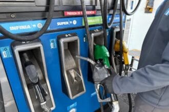 Vuelve a subir la nafta en Mendoza, mientras el petróleo alcanza su valor más alto