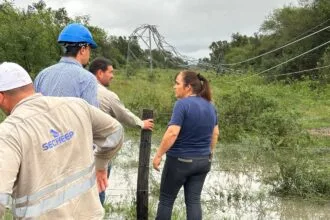 Secheep Intensifica Trabajos Para Restablecer El Servicio Eléctrico, Tras Un Tornado En Colonia Popular Y Laguna Blanca