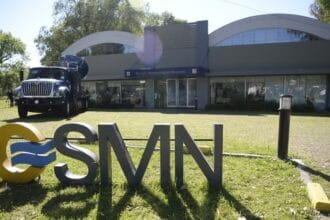 Motosierra en el Servicio Meteorológico Nacional: el Gobierno despide a 140 empleados