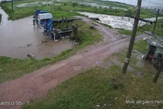 Sáenz Peña: El sistema de desagües funciona a pleno ante las intensas lluvias