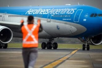 El SMN levantó el paro y no se verán afectados los vuelos comerciales en todo el país