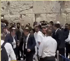 Javier Milei llegó a Israel: visitó el Muro de los Lamentos y refuerza su relación con Benjamin Netanyahu