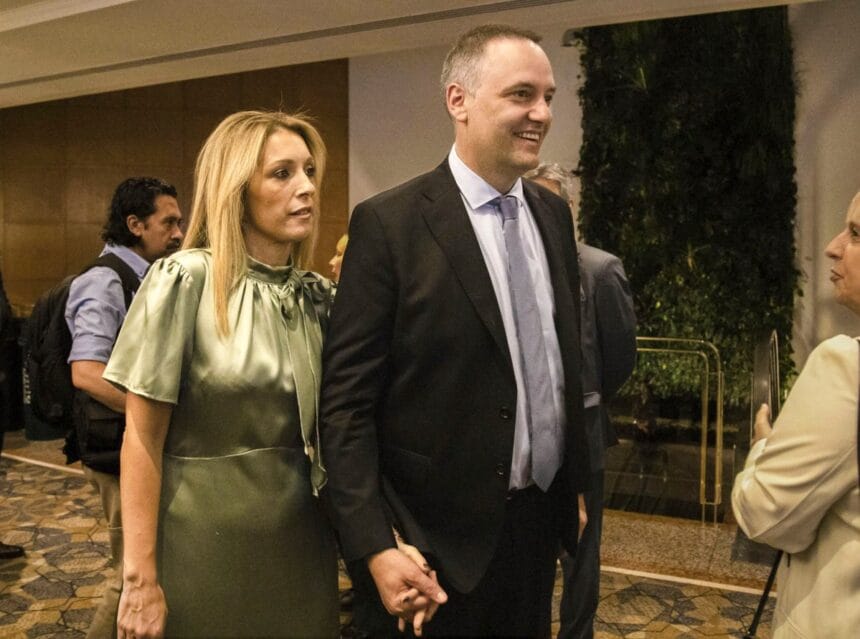 Ordenaron levantar el secreto bancario y fiscal de Manuel Adorni y su esposa Ordenaron levantar el secreto bancario y fiscal de Manuel Adorni y su esposa