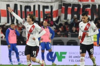 Megaoperativo de seguridad en Córdoba para la final del Torneo Apertura entre River y Belgrano: hinchas escoltados y estadio dividido