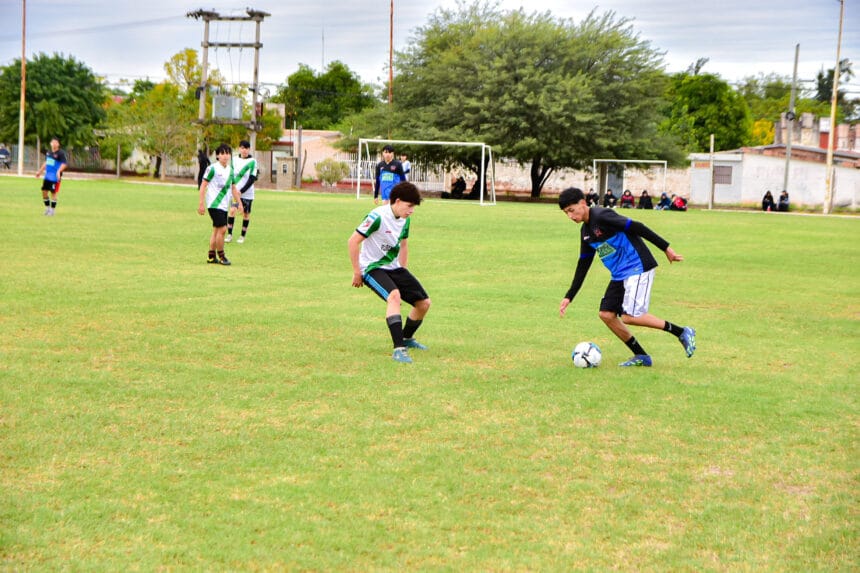 Sáenz Peña: Comenzó el Torneo Intercolegial de Fútbol y Vóley organizado por la Dirección de la Juventud