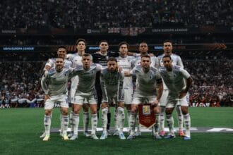 El Aston Villa de Dibu Martínez y Buendía se consagró campeón de la Europa League