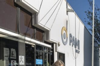Las transferencias nacionales al PAMI cayeron 54,4% en el primer cuatrimestre
