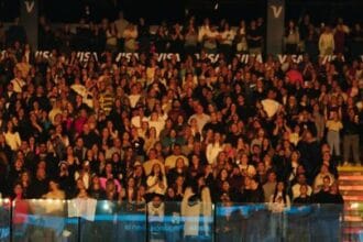 Ricardo Arjona brilló en Córdoba: la invitada fue Euge Quevedo y se presentó con entradas agotadas
