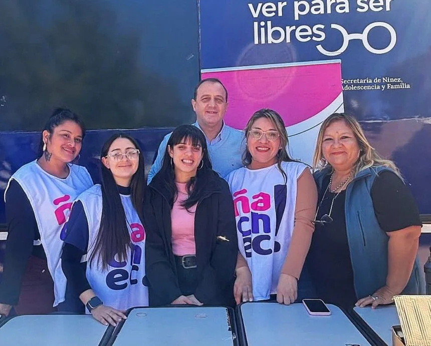 “ver Para Ser Libres”: Más De 900 Anteojos Entregados En La Primera Semana