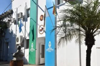 La bancada opositora no dio quórum para la sesión extraordinaria de la Legislatura 