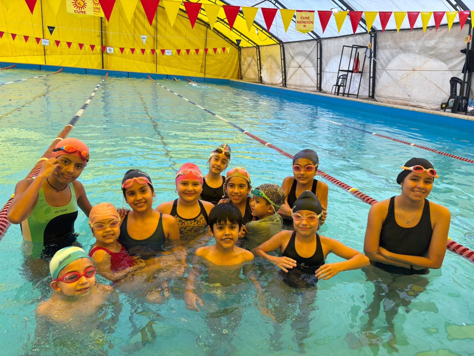 Sáenz Peña: La Escuela Municipal de Natación del Complejo Termal participó del II Torneo Interclubes Sáenz Peña: La Escuela Municipal de Natación del Complejo Termal participó del II Torneo Interclubes