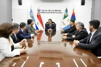 Zdero Recibió A La Embajadora De Paraguay Y Se Avanza     En Una Agenda Estratégica De Integración