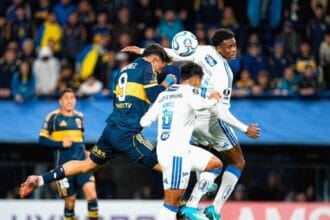 Boca igualó 1-1 contra Cruzeiro en partido plagado de polémicas y se juega todo en la última fecha