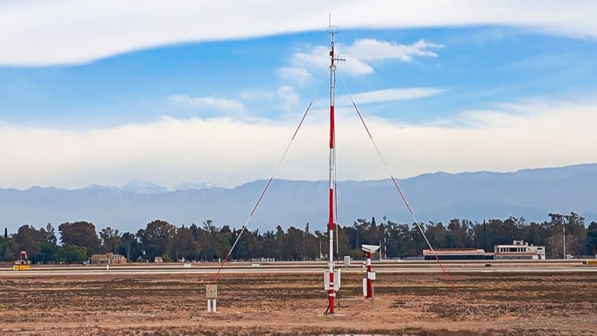 El aeropuerto incorporó un sistema meteorológico para reducir demoras y cancelaciones de vuelos: cómo funciona El aeropuerto incorporó un sistema meteorológico para reducir demoras y cancelaciones de vuelos: cómo funciona