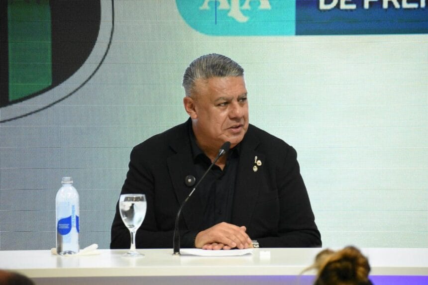 Citan a declarar a “Chiqui” Tapia por su rol en la liberación de Nahuel Gallo