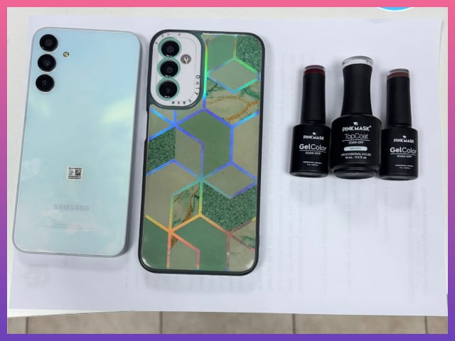 RESISTENCIA:    Mujer Intentó Llevarse Esmaltes De Uñas Y Celulares De Un Comercio | Último momento en Chaco