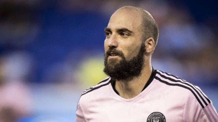 La foto de Gonzalo Higuaín que se hizo viral por su radical cambio físico
