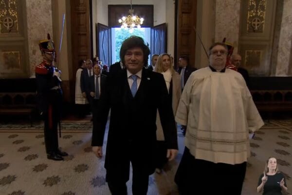 En vivo: Javier Milei encabeza el Tedeum por el 25 de Mayo En vivo: Javier Milei encabeza el Tedeum por el 25 de Mayo