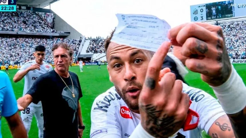 El insólito error que sufrió Neymar en Brasil: fue sustituido por equivocación y explotó de bronca