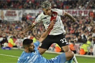 Un River sin ideas pierde con Atlético Tucumán en el Monumental