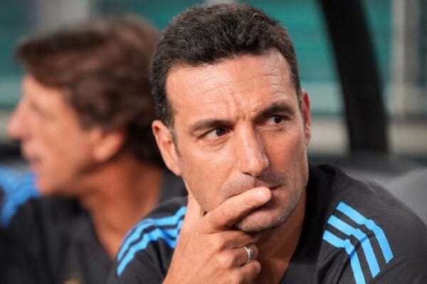 Los jugadores del fútbol argentino que convocará Scaloni para los amistosos previos al Mundial