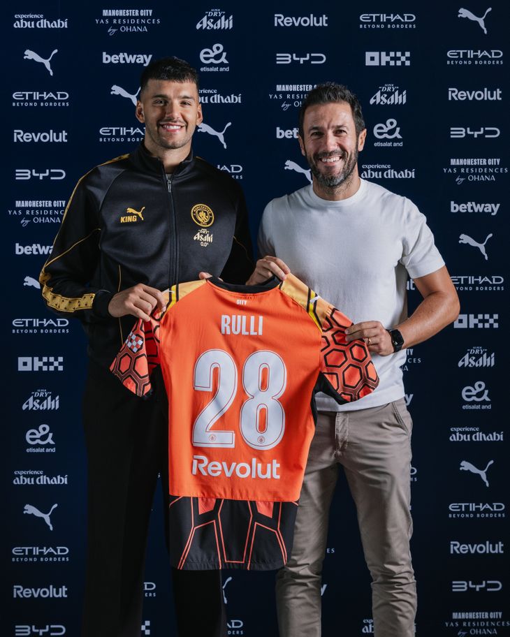 Rulli regresó al Manchester City para ser el suplente de Donnarumma.