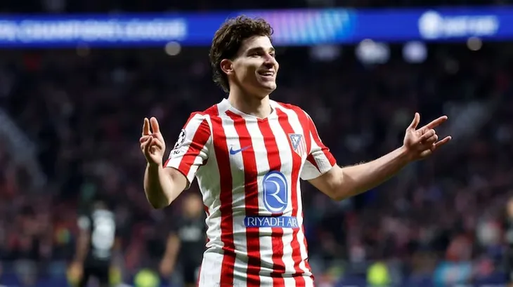 Julián Álvarez podría romper su contrato con el Atlético de Madrid.