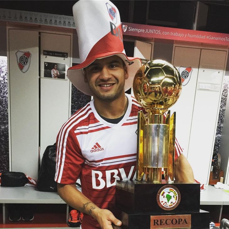 Morán Correa hoy juega en el ascenso de España.