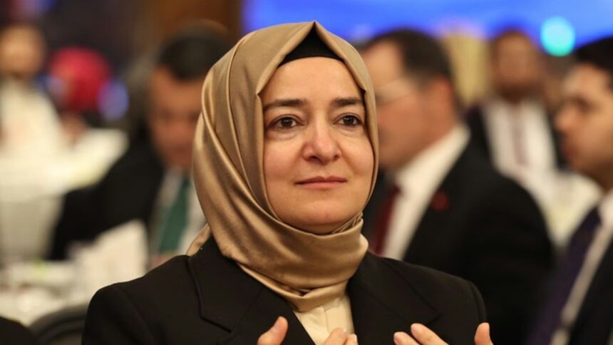 Cimbronazo político en Turquía: renunció la vicejefa del partido de Recep Erdogan por un escándalo de corrupción