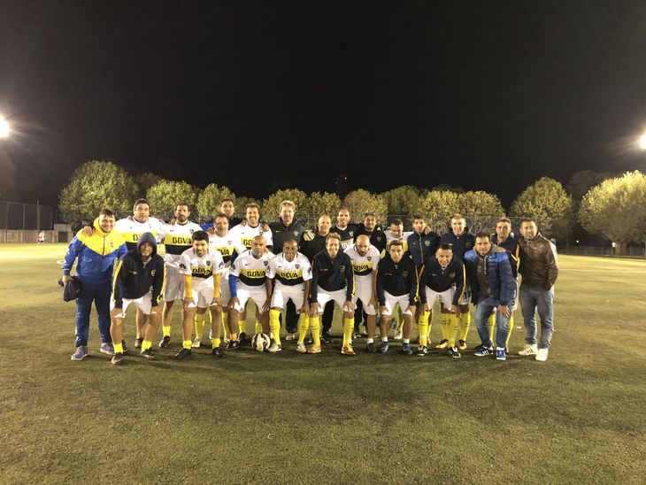 El lateral izquierdo aún está ligado al Xeneize pese a que hace varios años abandonó el club.