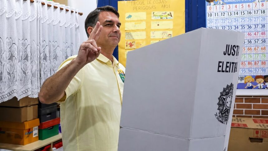 Elecciones en Brasil 2026 EN VIVO: con más del 90% escrutado, Flávio Bolsonaro supera a Lula pero habría segunda vuelta