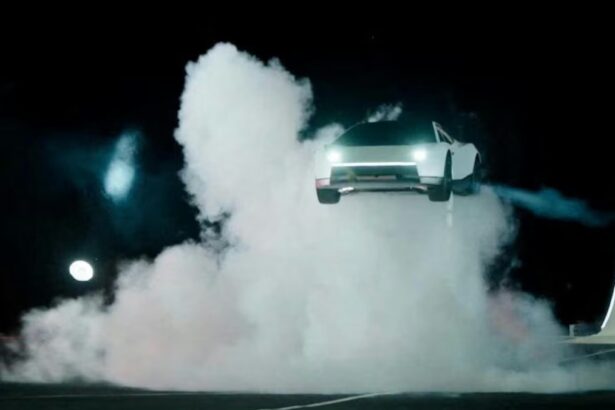 Como en “Volver al Futuro”, Tesla presentó un nuevo auto que vuela